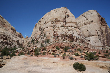 Scenes From Bryce Captiol Reef National Park In Utah