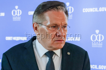 Пленарное заседание Совета Федерации РФ