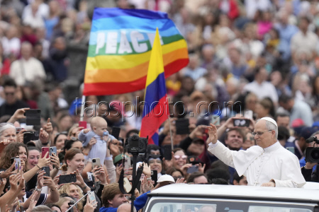 APTOPIX Vatican Pope