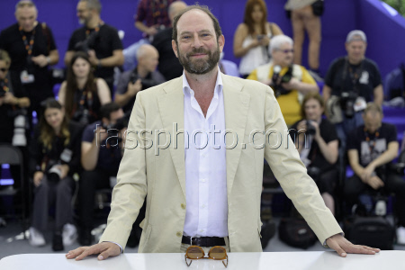 Cannes Das Verschwinden Des Josef Mengele Photocall NG