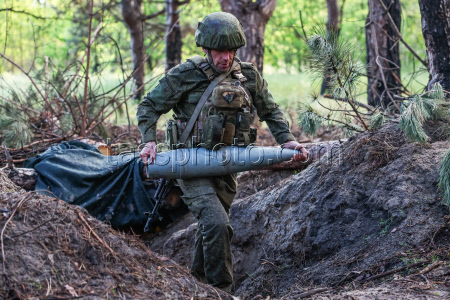Howitzer crew involved in special military operation