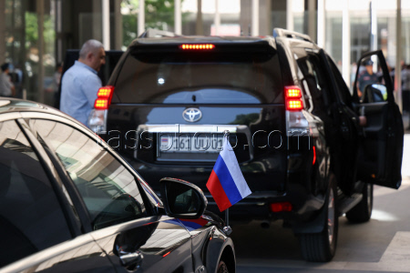Переговоры глав МИД РФ Лаврова и Армении Мирзояна в Ереване