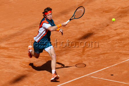 Теннисный турнир ATP 500 в Гамбурге, 2-й круг: Андрей Рублев (Россия) - Юстин Энгель (Германия) - 6:3, 7:5