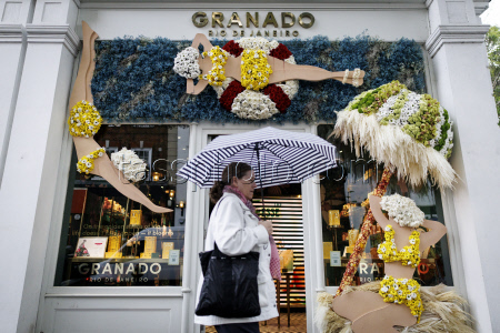 Цветочный фестиваль Chelsea in Bloom на западе Лондона
