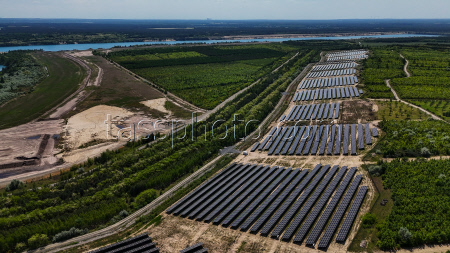 Solar energy park at former open-cast mine