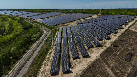 Solar energy park at former open-cast mine