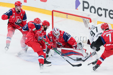 Kontinental Hockey League: Lokomotiv Yaroslavl vs Traktor Chelyabinsk