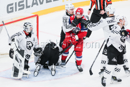 Kontinental Hockey League: Lokomotiv Yaroslavl vs Traktor Chelyabinsk