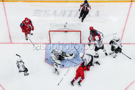 Kontinental Hockey League: Lokomotiv Yaroslavl vs Traktor Chelyabinsk