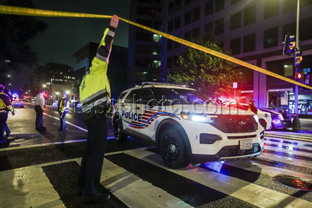 Israeli embassy staffers killed near Jewish Museum in Washington DC