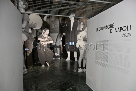 JR Presents Who Are You, Naples? Exhibition in Naples