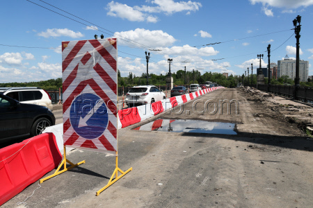 Bridge under repair in Donetsk