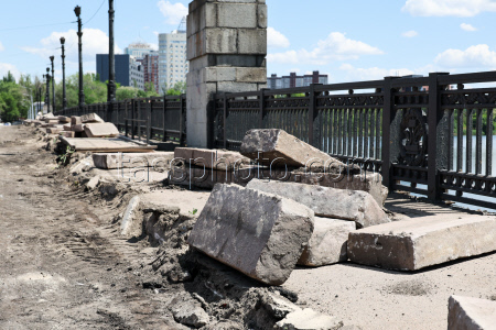 Bridge under repair in Donetsk