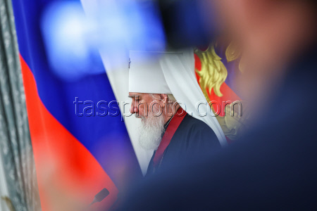Russian President Putin presents state awards