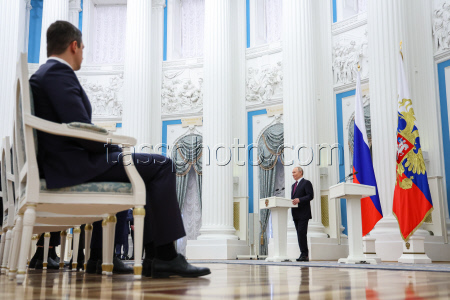Russian President Putin presents state awards