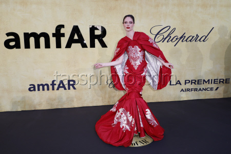 Гала-вечер amfAR в рамках 78-го Каннского кинофестиваля
