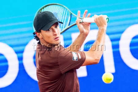 Теннисный турнир ATP 500 в Гамбурге, четвертьфинал: Андрей Рублев (Россия) - Лучано Дардери (Италия) - 6:1, 3:6, 6:3