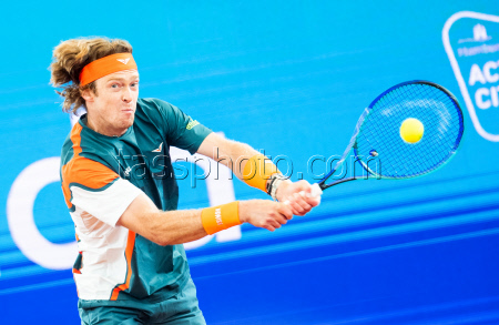Теннисный турнир ATP 500 в Гамбурге, четвертьфинал: Андрей Рублев (Россия) - Лучано Дардери (Италия) - 6:1, 3:6, 6:3