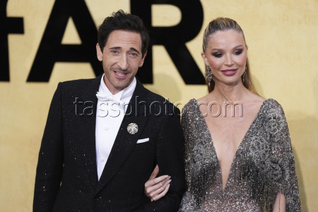 Гала-вечер amfAR в рамках 78-го Каннского кинофестиваля
