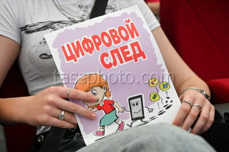 Встреча главы Лиги безопасного интернета Мизулиной с молодежью в Краснодаре