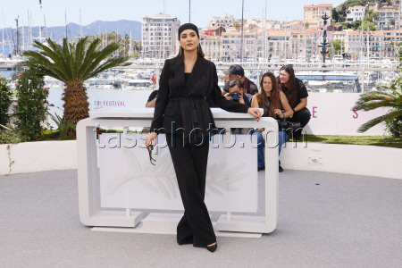 France Cannes 2025 Woman and Child Photo Call