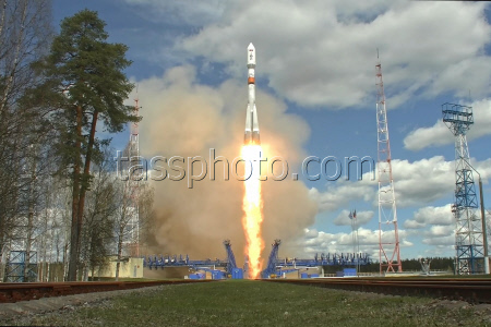 Soyuz-2.1b rocket launched from Plesetsk Cosmodrome