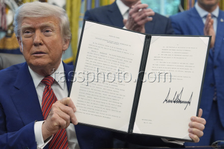 Президент США Дональд Трамп подписал указ о строительстве 10 новых ядерных реакторов к 2030 году