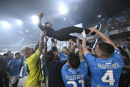 Чемпионат Италии по футболу: "Наполи" - "Кальяри" - 2:0