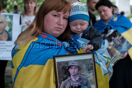 Россия и Украина провели обмен военнопленными и гражданскими лицами