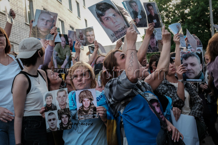 Россия и Украина провели обмен военнопленными и гражданскими лицами