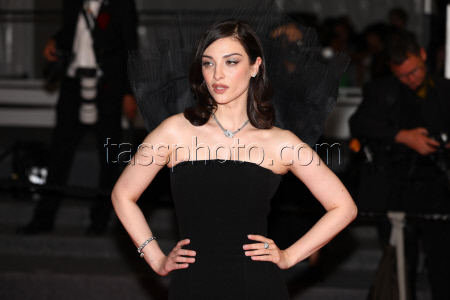 Cannes 2025: 'Honey Don'T' Premiere RED CARPET