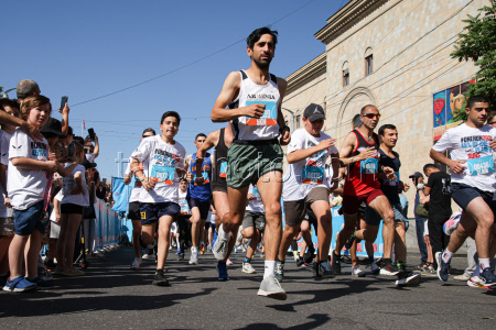 Полумарафон One Run в Ереване