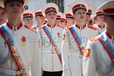 Last Bell ceremony for school leavers in Moscow