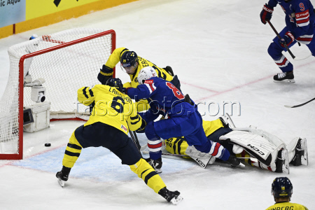 2025 IIHF Ice Hockey World Championship semifinals - Sweden vs USA