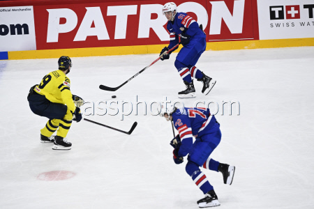 2025 IIHF Ice Hockey World Championship semifinals - Sweden vs USA