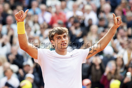 Теннисный турнир ATP 500 в Гамбурге, финал: Андрей Рублев (Россия) - Флавио Коболли (Италия) - 2:6, 4:6