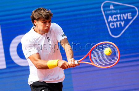 Теннисный турнир ATP 500 в Гамбурге, финал: Андрей Рублев (Россия) - Флавио Коболли (Италия) - 2:6, 4:6