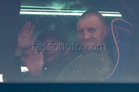 Russia and Ukraine exchange prisoners of war