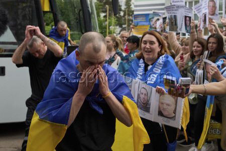 Russia and Ukraine exchange 