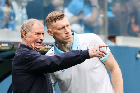 Football match marks 100th anniversary of FC Zenit in St Petersburg
