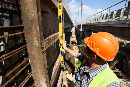 Repair and refurbishment work in Lugansk