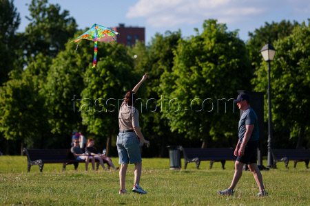 Warm weather in Moscow