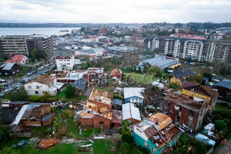 Tornado causes damage and disrupts services in Puerto Varas