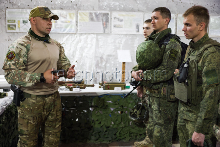 Russian sappers training in Lugansk People's Republic