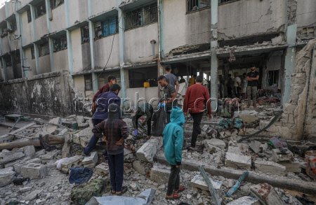 Aftermath of Israeli airstrike on school in Gaza city