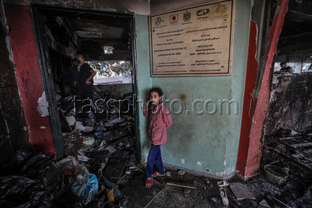 Aftermath of Israeli airstrike on school in Gaza city