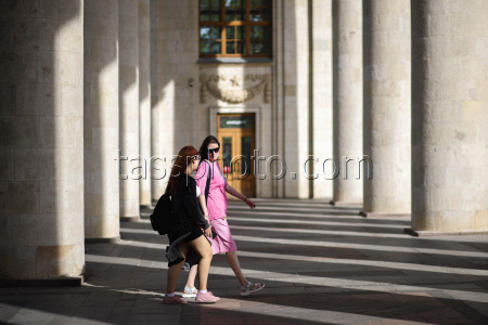 Warm weather in Moscow