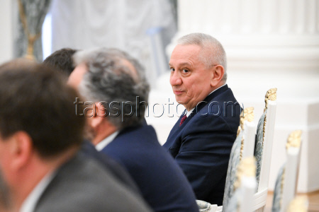 Встреча президента РФ Путина с представителями деловых кругов