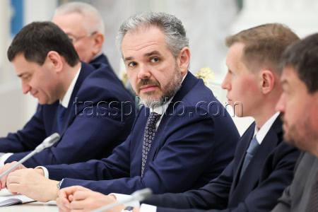 Встреча президента РФ Путина с представителями деловых кругов