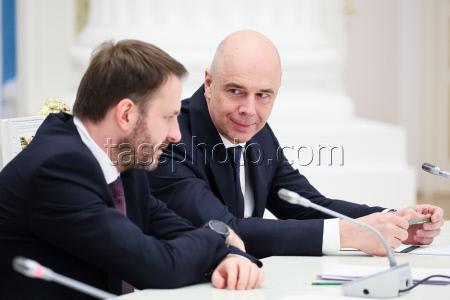 President Putin meets with Russian business leaders
